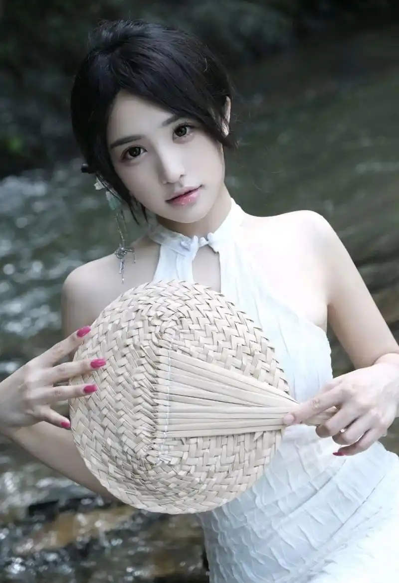 隐秘的角落 海报